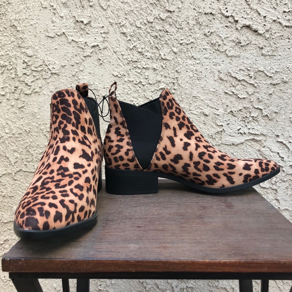 COPY - Bella Vita Animal Prints Ankle boots Women… - Picture 4 of 11